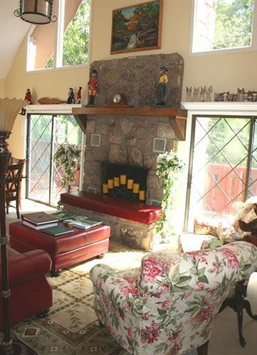 เดอะ ฟ็อกทรอต เบด แอนด์ เบรคฟาสต์ Bed & Breakfast แกตลิงเบิร์ก ภายนอก รูปภาพ